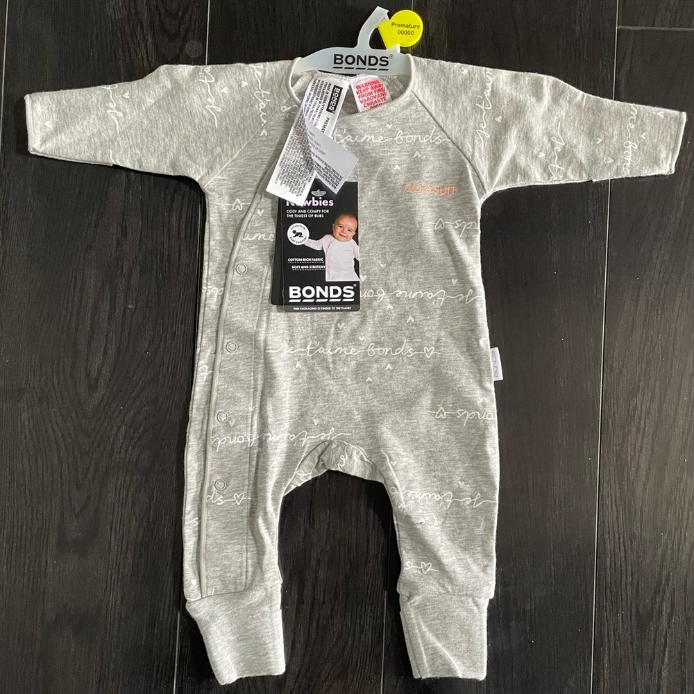 Bonds from Australia baby Zippy cozysuit size 00000 Premature. NWT. Wondersuit.